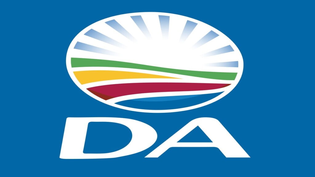 DA