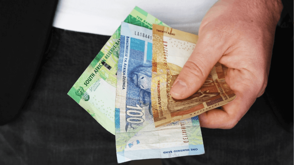 How to Save R10 000 by December – Even If You’re Broke Save R10 000 by December