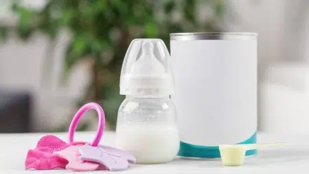 Changing Baby Formula Without Tummy Trouble: Step-by-Step Guide