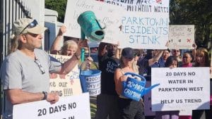 Johannesburg Water Crisis Contibues with Broken Pipes